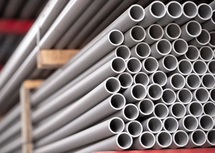 Detalle de caldera de gas en sala técnica