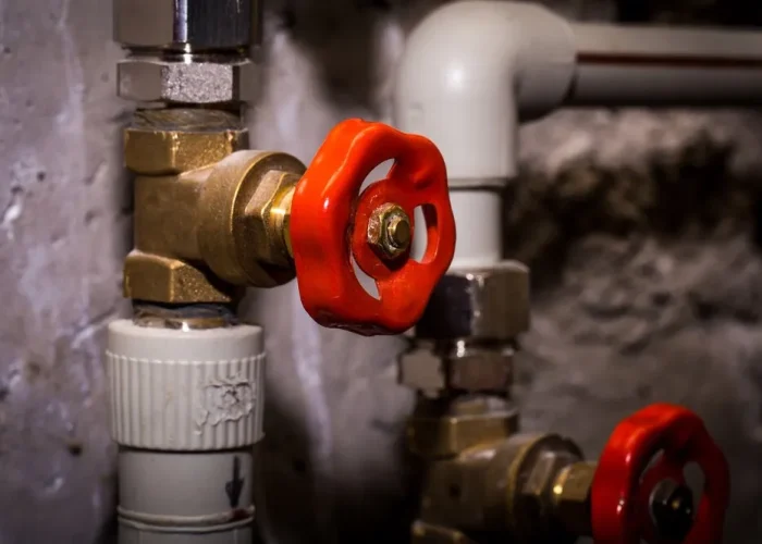 Suministros de fontanería y gas listos para instalación profesional